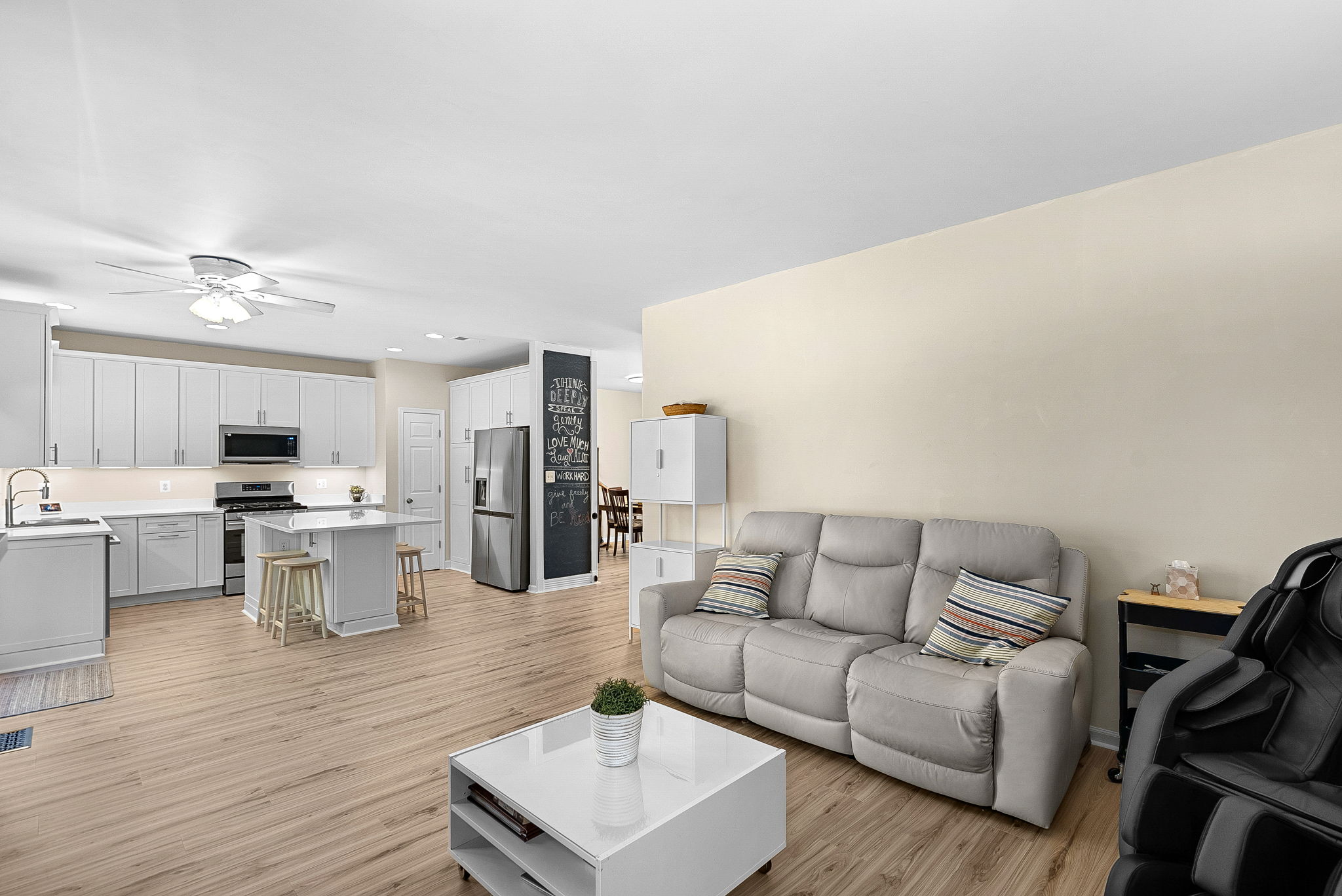  348 Ebaugh Drive SE, Leesburg, VA, 20175 - 物件實景