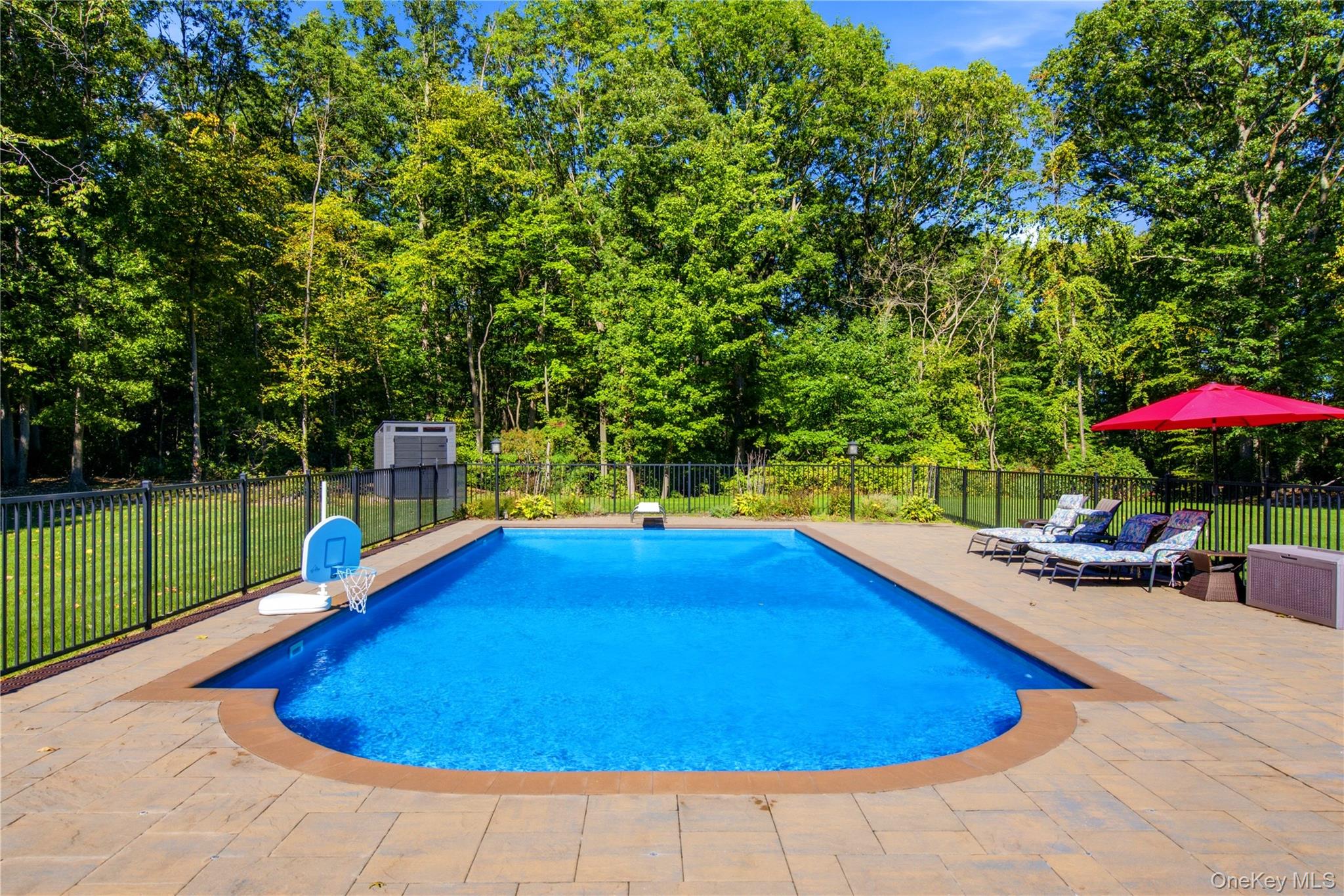  14 Sherwood Gate, Oyster Bay, NY, 11771 - 物件實景