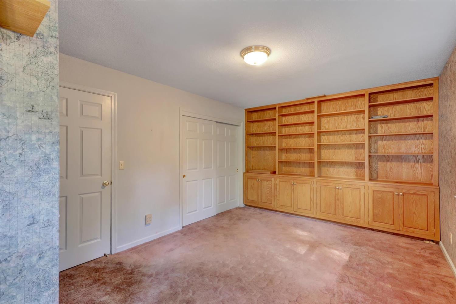 Nevada City, California, 95959, United States, 4 Bedrooms Bedrooms, ,3 BathroomsBathrooms,Residential,For Sale,1942290