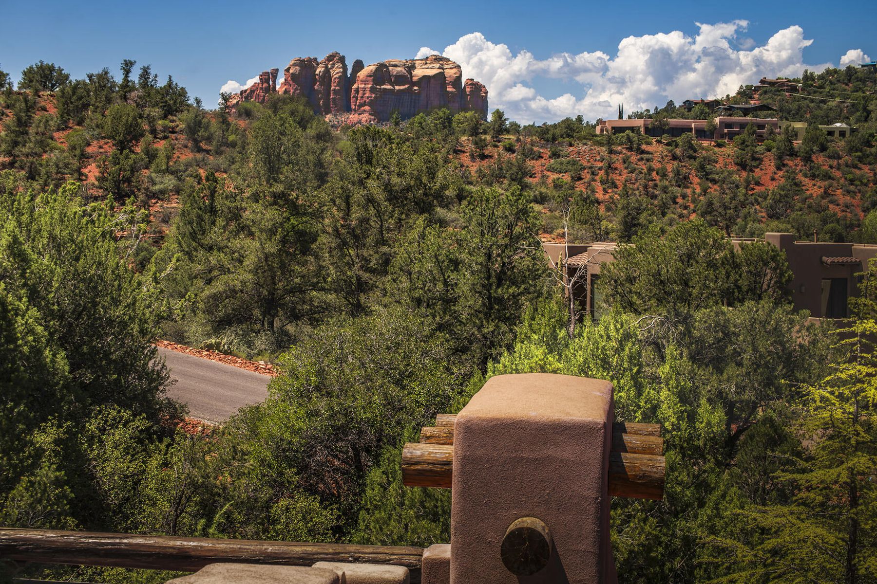  114 E Mallard Dr  Sedona, AZ - 物件實景