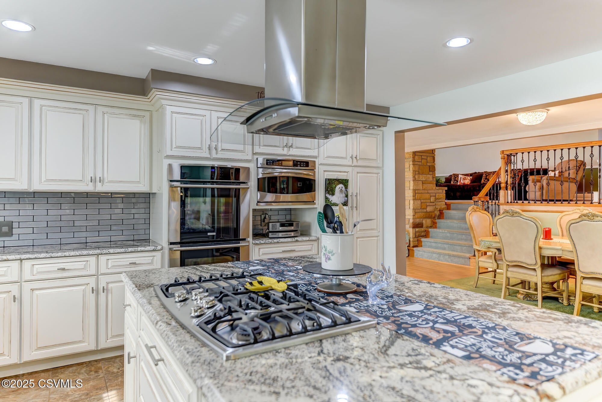 Berwick, Pennsylvania, 18603, United States, 4 Bedrooms Bedrooms, ,3 BathroomsBathrooms,Residential,For Sale,1979458