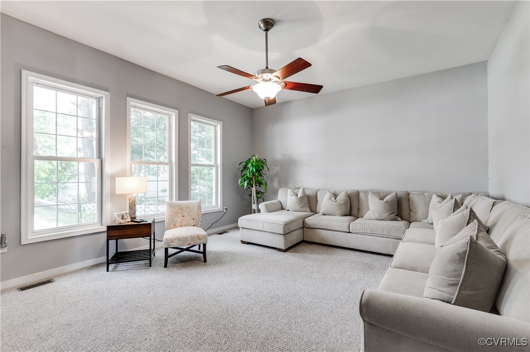 Midlothian, Virginia, 23114, United States, 5 Bedrooms Bedrooms, ,3 BathroomsBathrooms,Residential,For Sale,1901920
