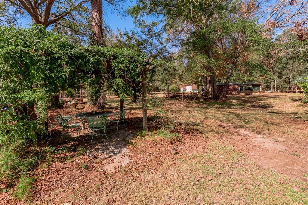 Nacogdoches, Texas, 75964, United States, 3 Bedrooms Bedrooms, ,2 BathroomsBathrooms,Residential,For Sale,1753235