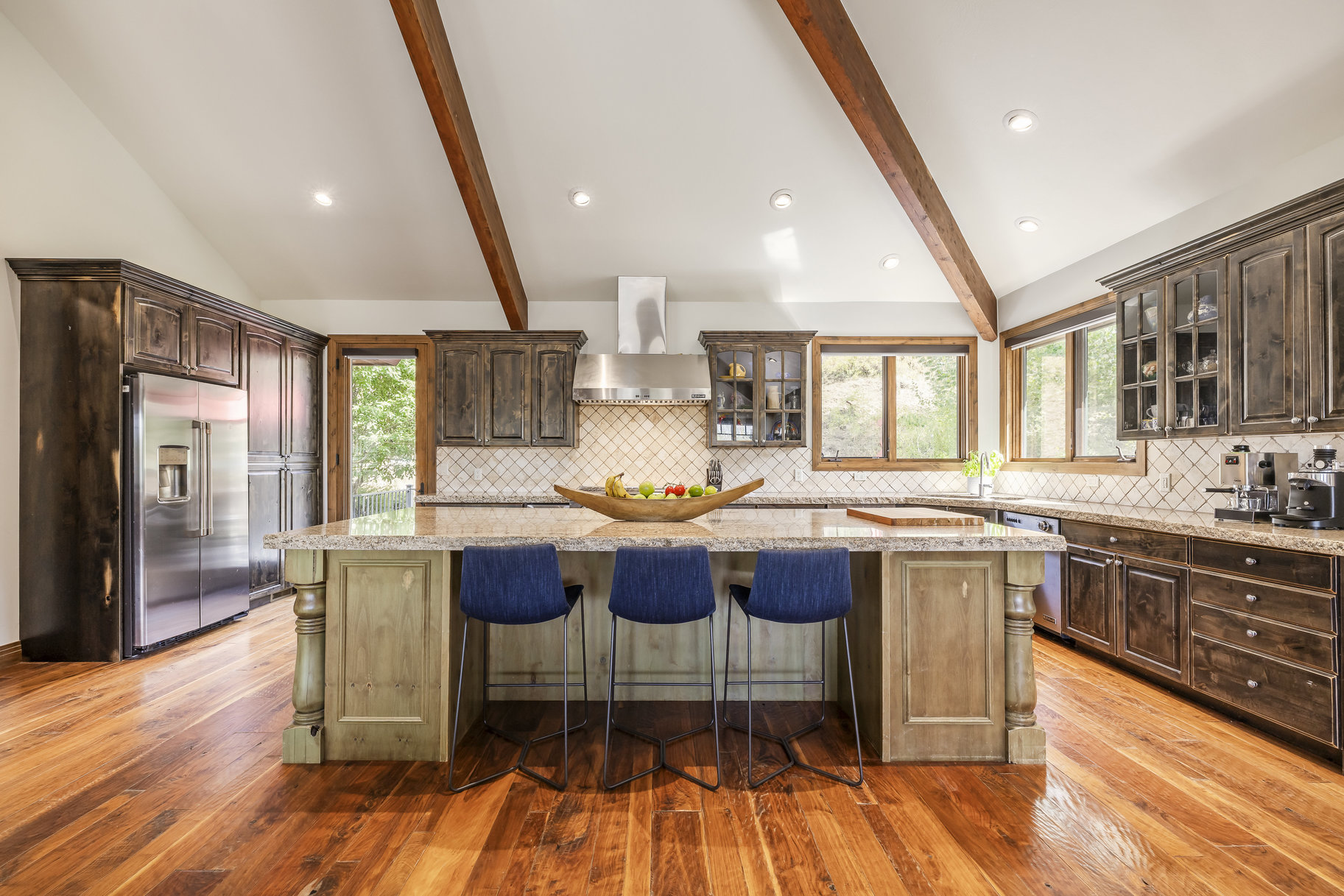  Timeless Mountain Retreat in Chatham Hills next to Rail Trail - 物件實景
