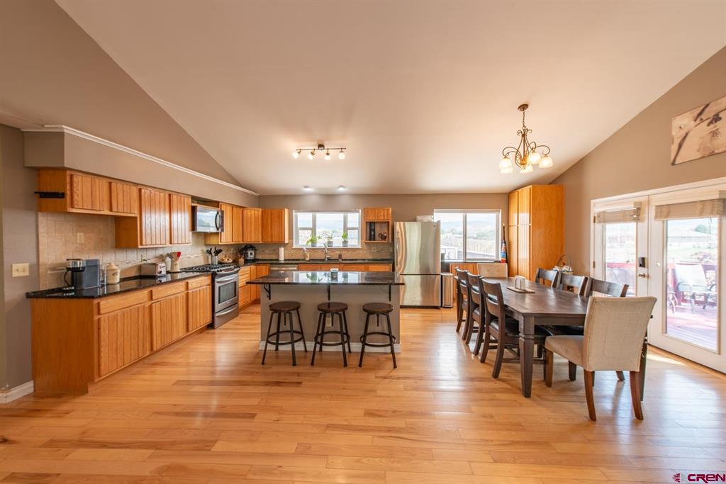 Austin, Colorado, 81410, United States, 4 Bedrooms Bedrooms, ,3 BathroomsBathrooms,Residential,For Sale,1976100