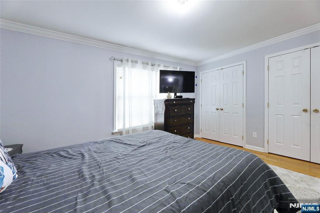 Harrison, New Jersey, 07029, United States, 5 Bedrooms Bedrooms, ,5 BathroomsBathrooms,Residential,For Sale,1985698