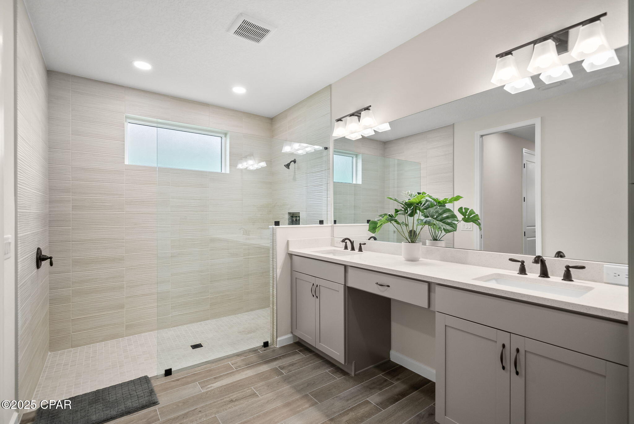 Panama City Beach, Florida, 32413, United States, 2 Bedrooms Bedrooms, ,3 BathroomsBathrooms,Residential,For Sale,2000700