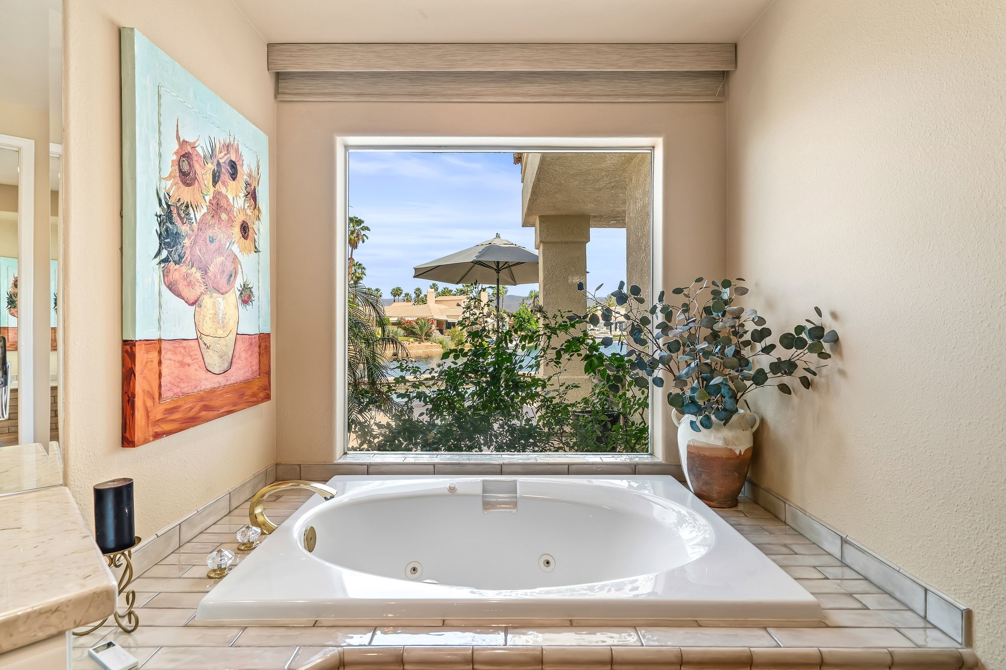  where  desert light meets the water’s edge - 物件實景