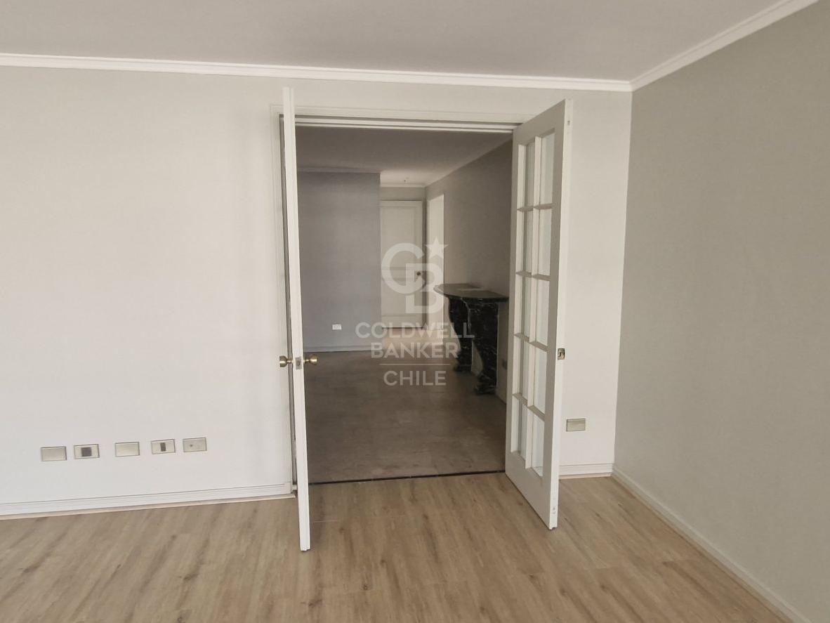 Las Condes, Chile, 3 Bedrooms Bedrooms, ,4 BathroomsBathrooms,Residential,For Sale,1908401