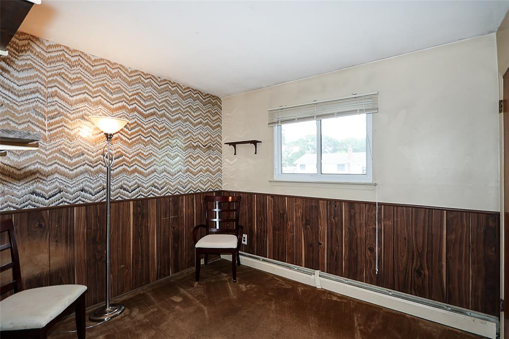 Holbrook, New York, 11741, United States, 4 Bedrooms Bedrooms, ,2 BathroomsBathrooms,Residential,For Sale,1973717