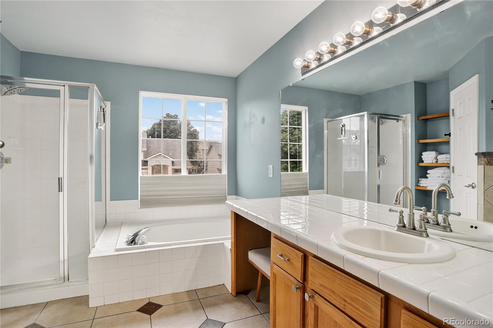 Highlands Ranch, Colorado, 80129, United States, 3 Bedrooms Bedrooms, ,2 BathroomsBathrooms,Residential,For Sale,1941045