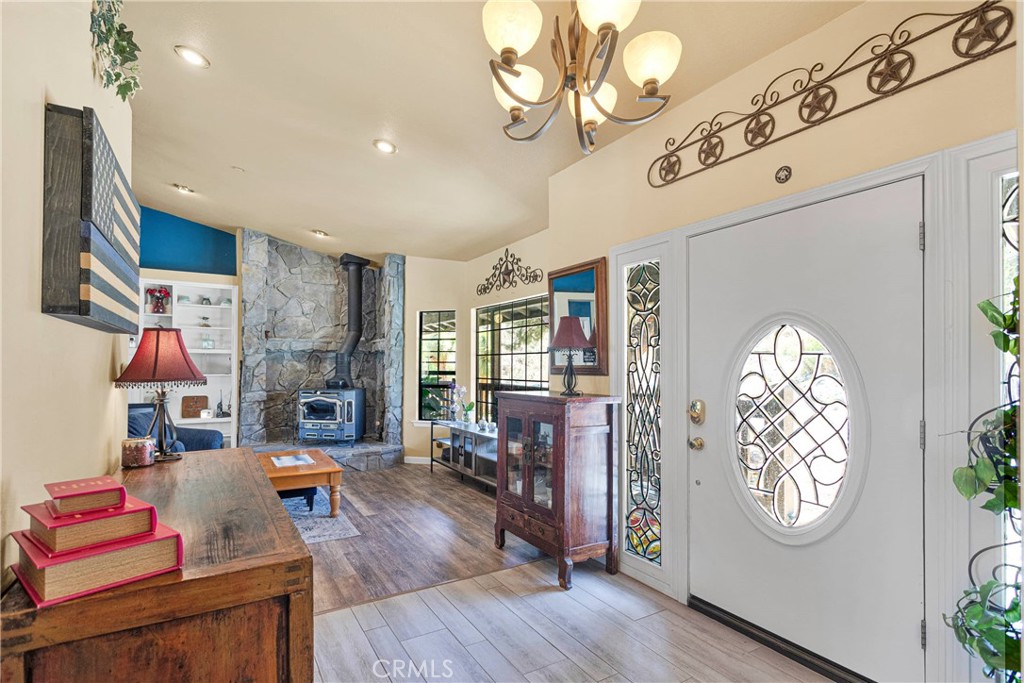 Pinon Hills, California, 92372, United States, 3 Bedrooms Bedrooms, ,2 BathroomsBathrooms,Residential,For Sale,1980325