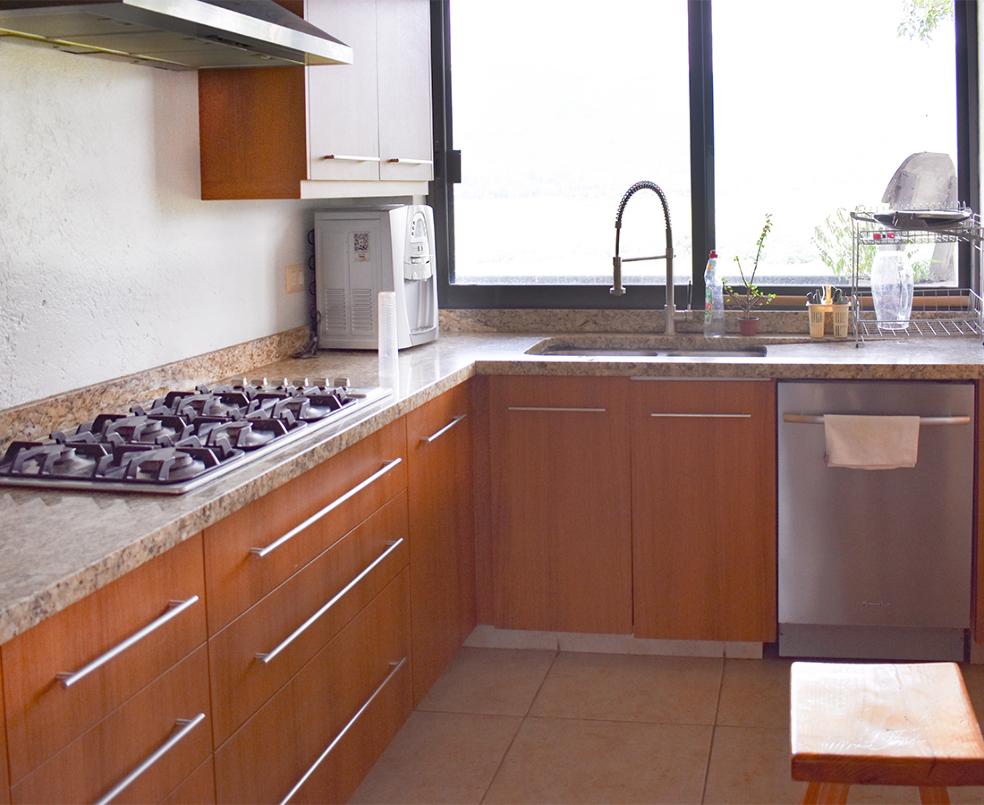 Valle de Bravo, Estado de México, 51200, Mexico, 4 Bedrooms Bedrooms, ,5 BathroomsBathrooms,Residential,For Sale,1738930