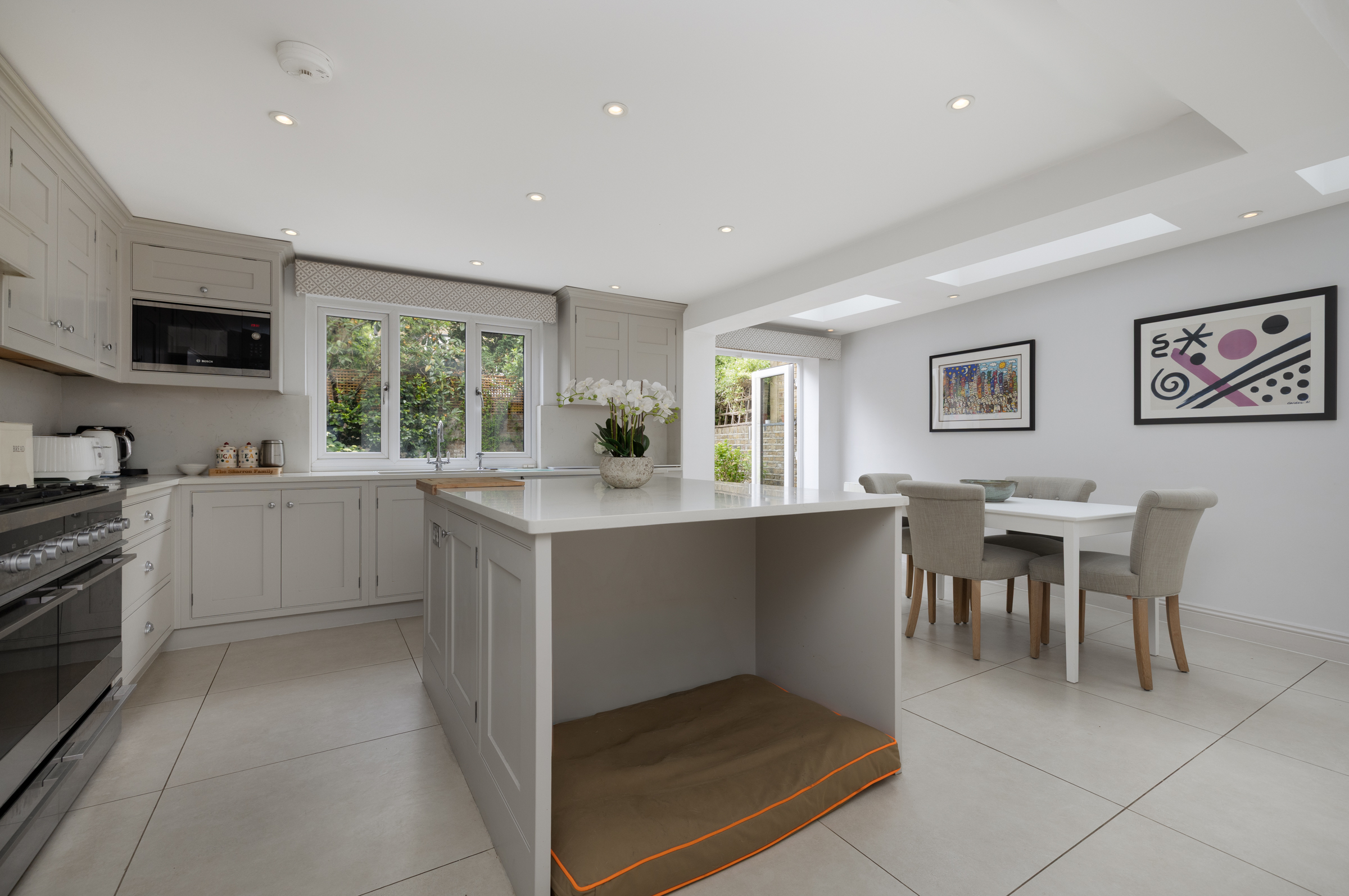  A Beautifully Renovated Family House on the Peterborough Estate - 物件實景