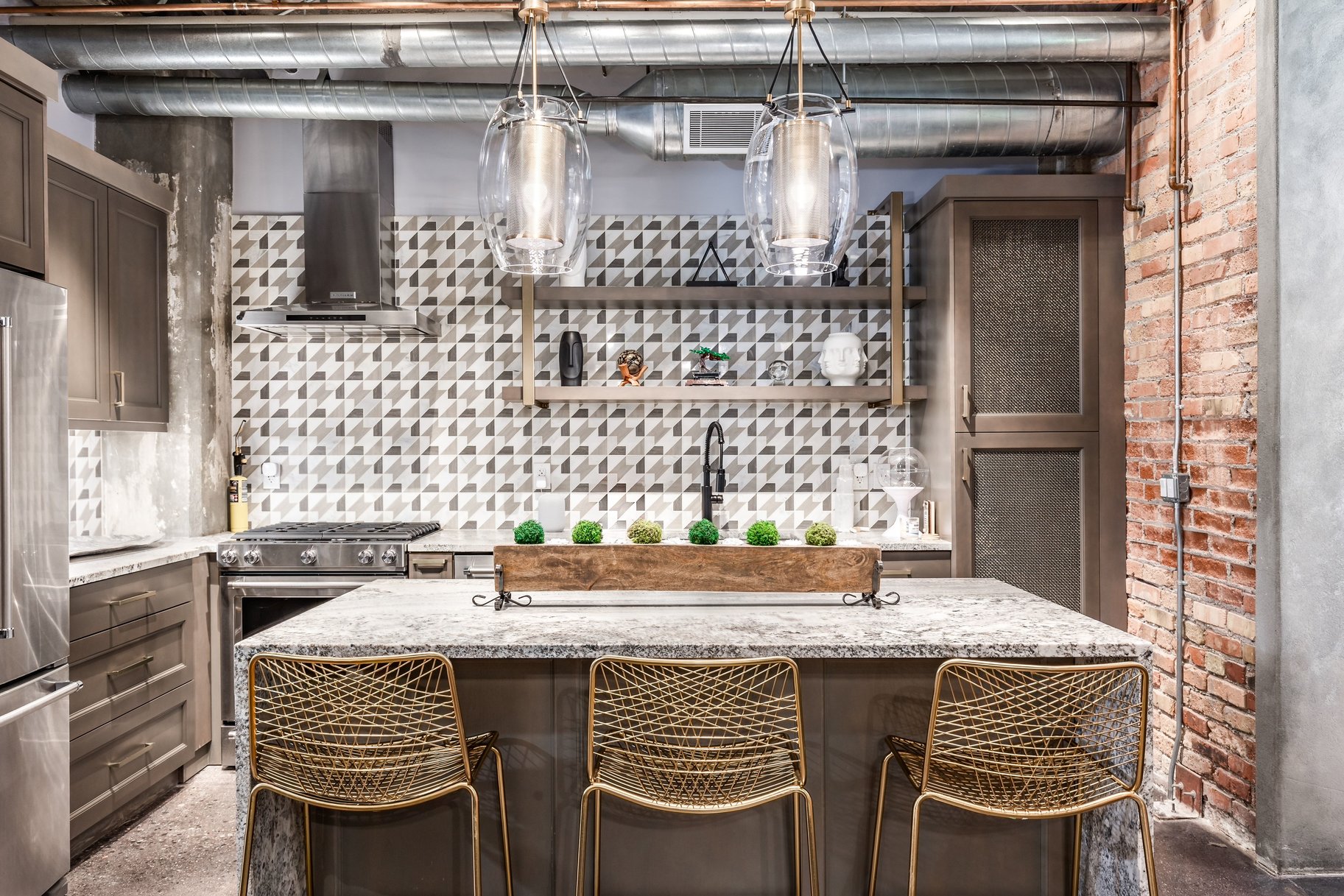  Downtown Historic Loft Meets Smart-Tech Modern Luxury - 物件實景