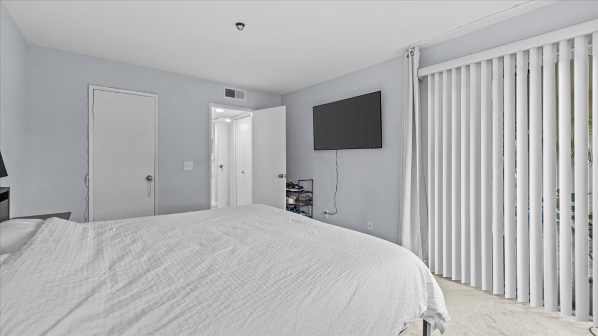 Culver City, California, 90230, United States, 1 Bedroom Bedrooms, ,1 BathroomBathrooms,Residential,For Sale,1981473