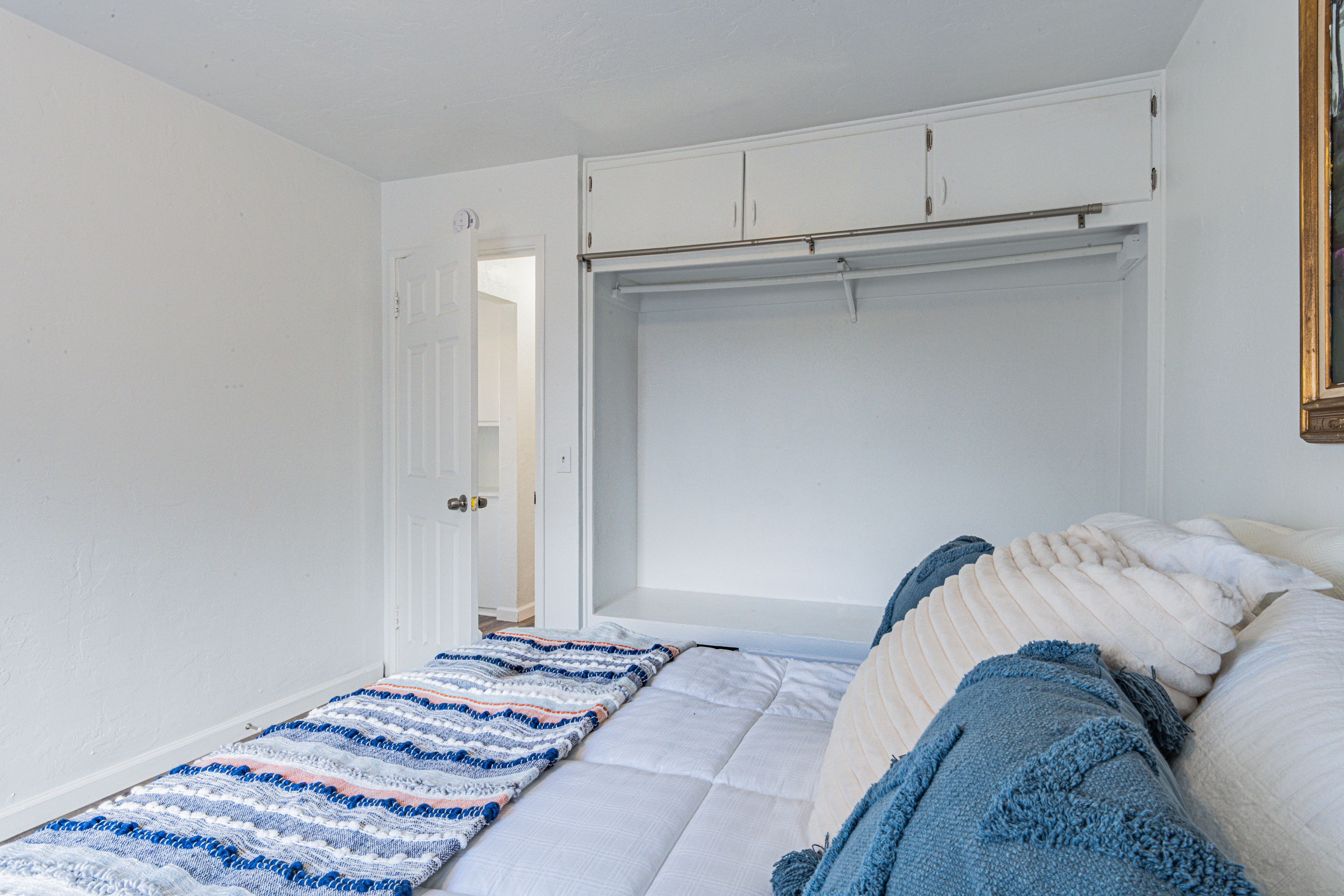  1915 Grandview Street - 物件實景