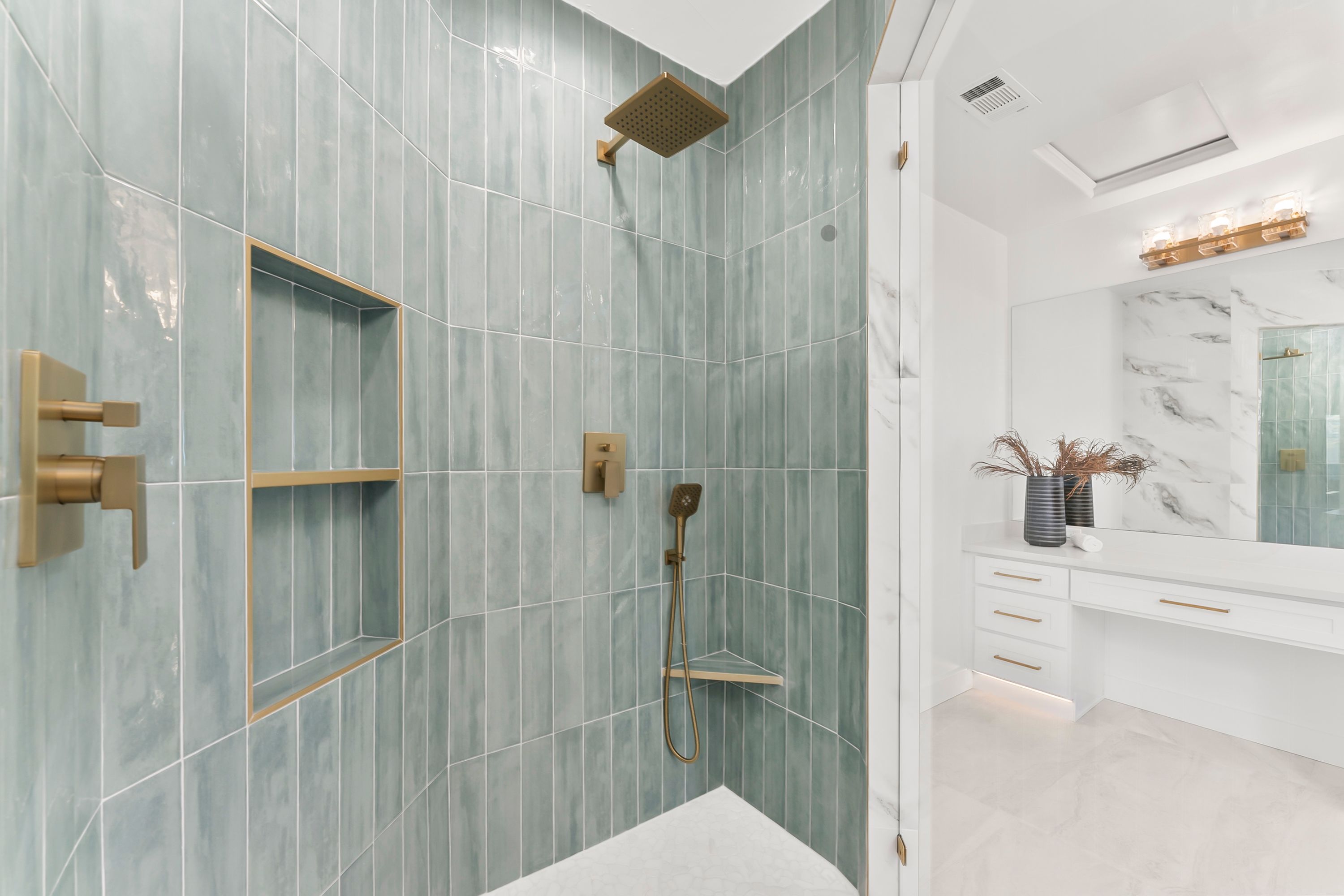  40 Acres - Big Views - Renovated Home - 物件實景