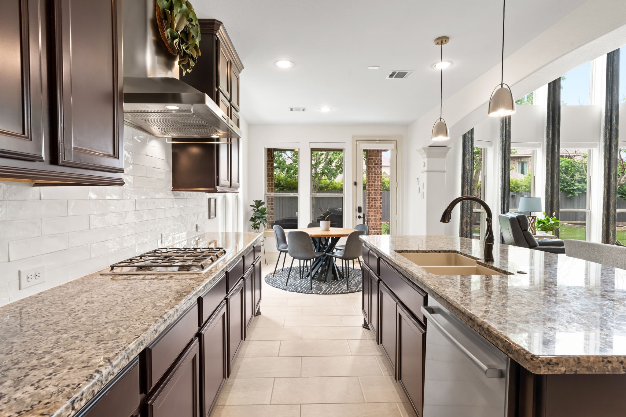  17203 Inghram Lane - 物件實景