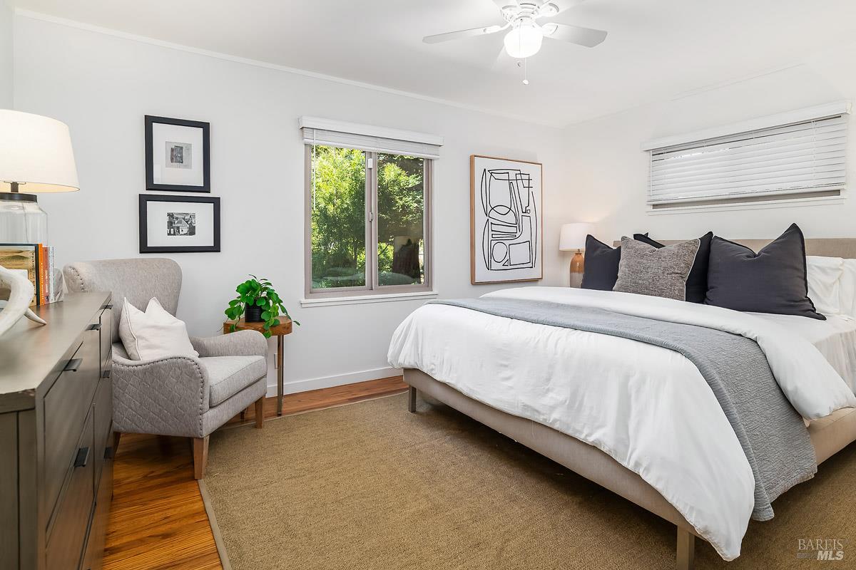 San Rafael, California, 94903, United States, 3 Bedrooms Bedrooms, ,1 BathroomBathrooms,Residential,For Sale,1916835