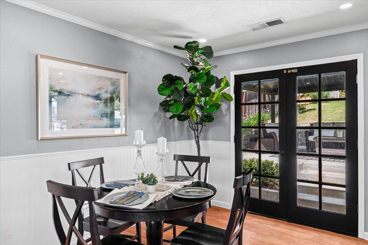 Oakdale, California, 95361, United States, 3 Bedrooms Bedrooms, ,3 BathroomsBathrooms,Residential,For Sale,1923997