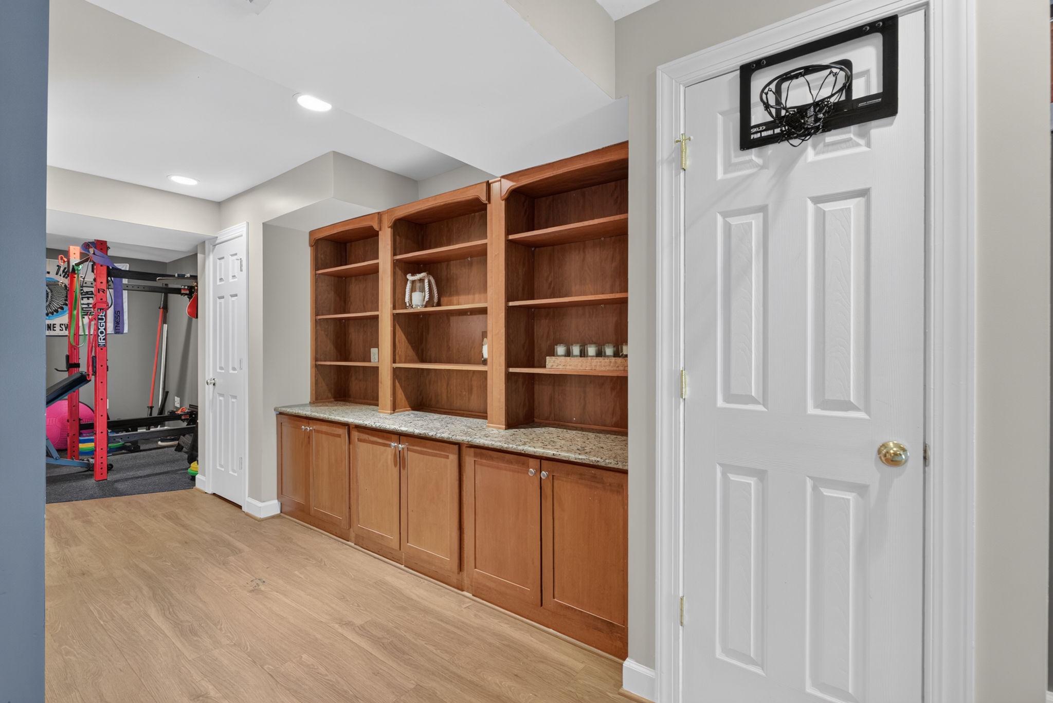  973 Main Street, Gaithersburg, MD, 20878 - 物件實景