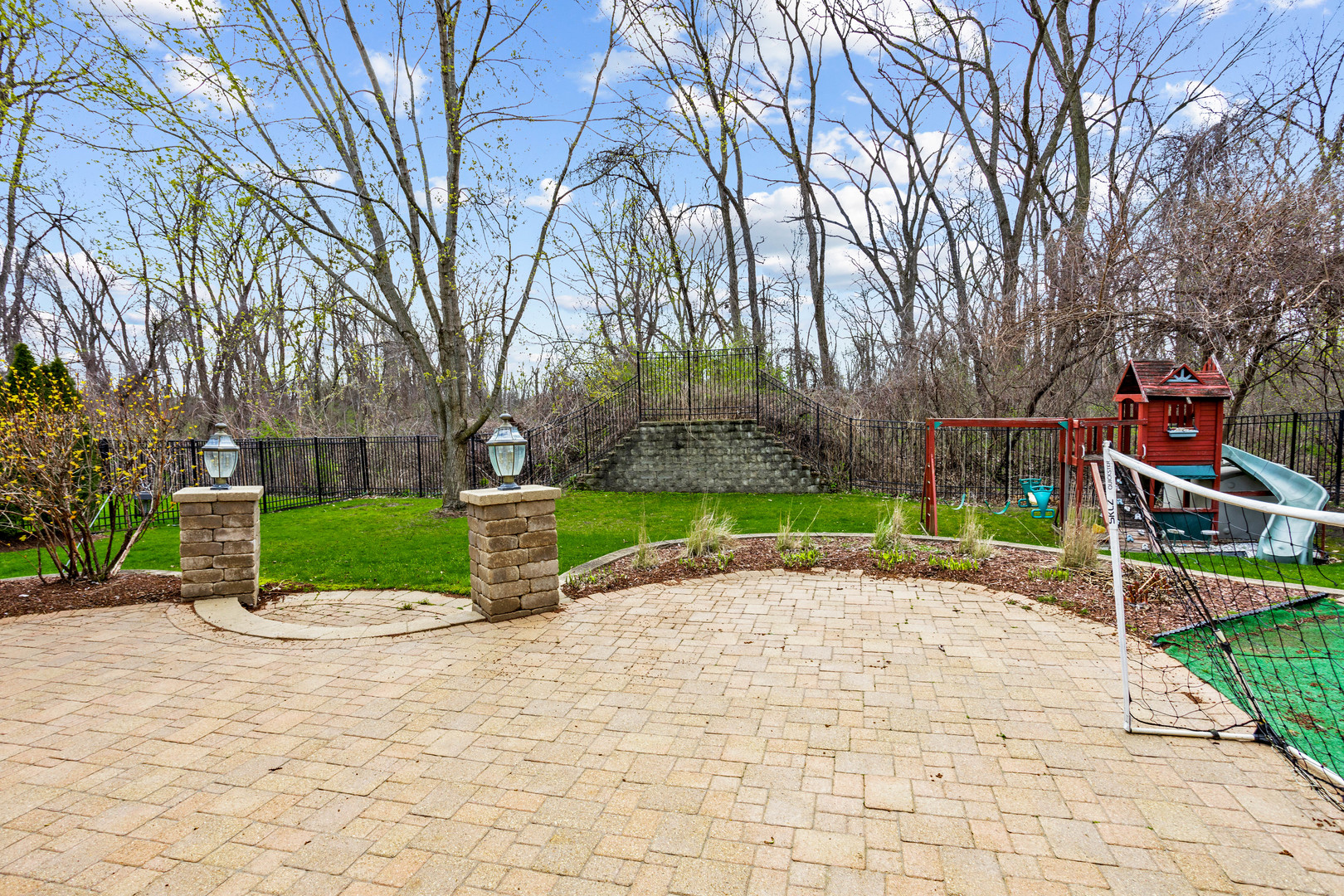 Bartlett, Illinois, 60103, United States, 4 Bedrooms Bedrooms, ,4 BathroomsBathrooms,Residential,For Sale,1950831