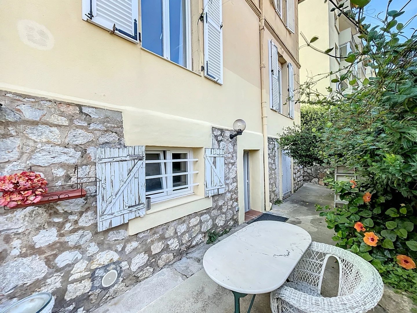 Le Cannet, Provence-Alpes-Côte d?Azur, 06110, FR, 4 Bedrooms Bedrooms, ,2 BathroomsBathrooms,Residential,For Sale,1627264