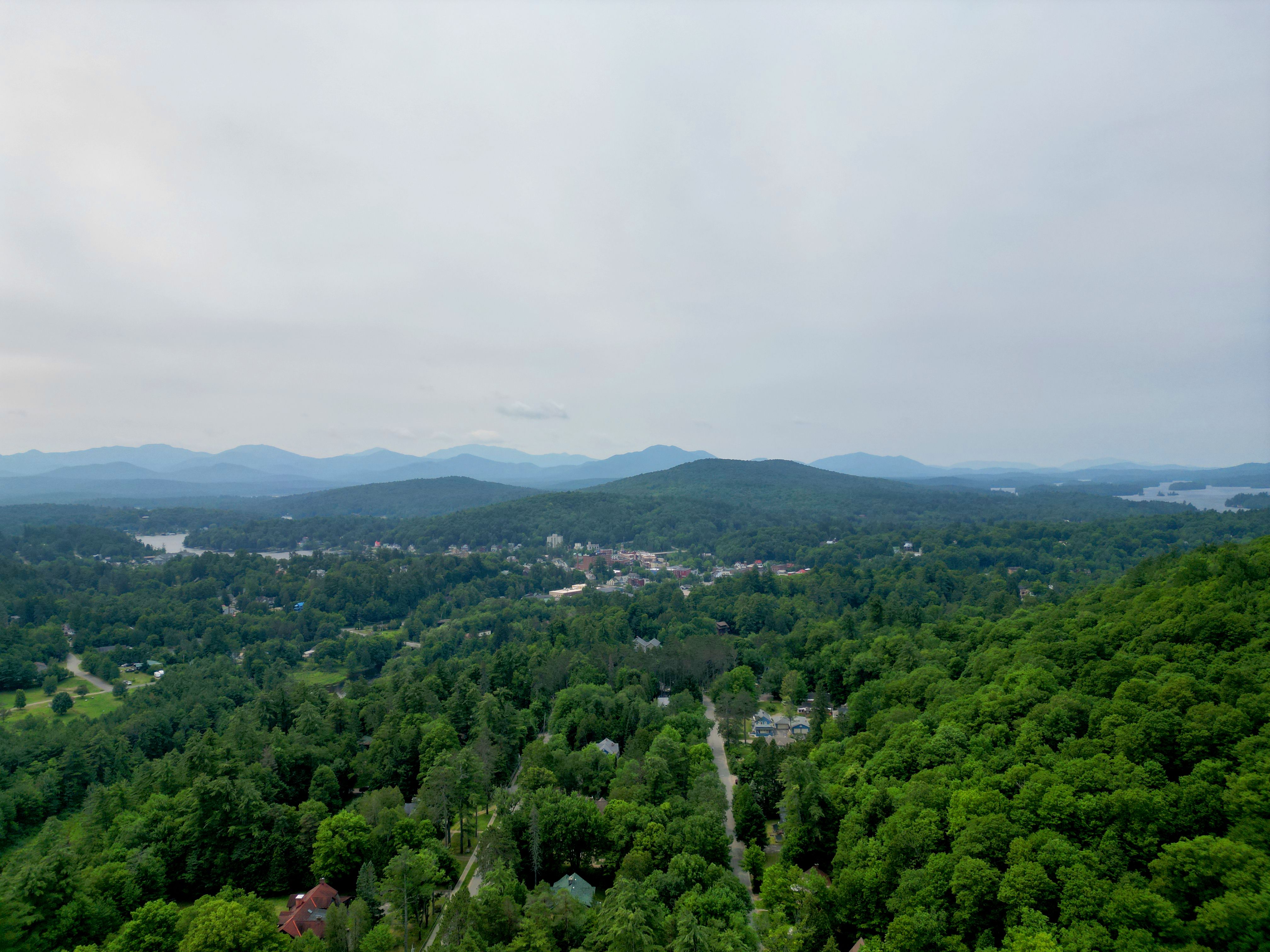  406 Park Avenue, Saranac Lake, NY 12983 - 物件實景
