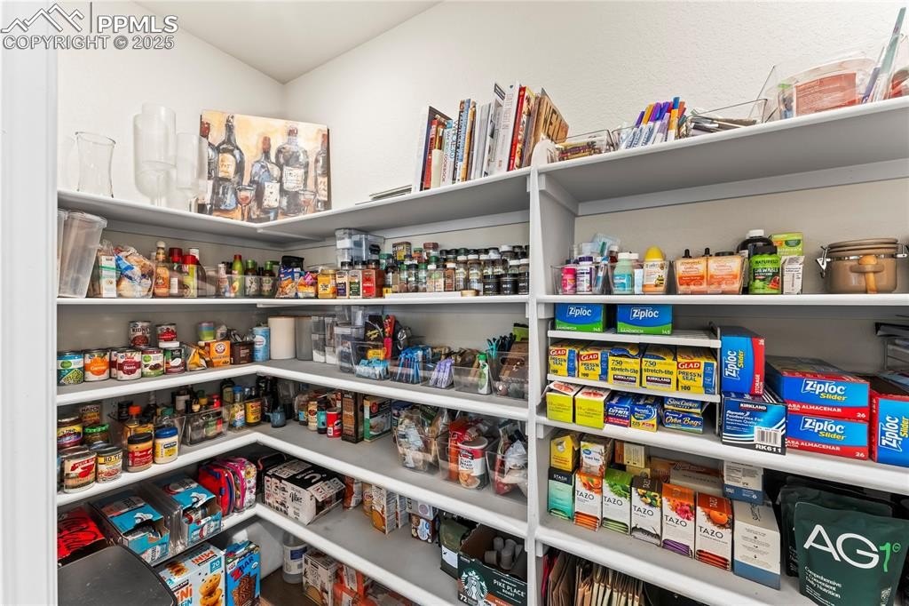 Colorado Springs, Colorado, 80924, United States, 4 Bedrooms Bedrooms, ,4 BathroomsBathrooms,Residential,For Sale,1827466