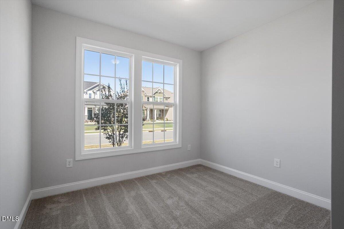 Fuquay Varina, North Carolina, 27526, United States, 5 Bedrooms Bedrooms, ,3 BathroomsBathrooms,Residential,For Sale,1973834