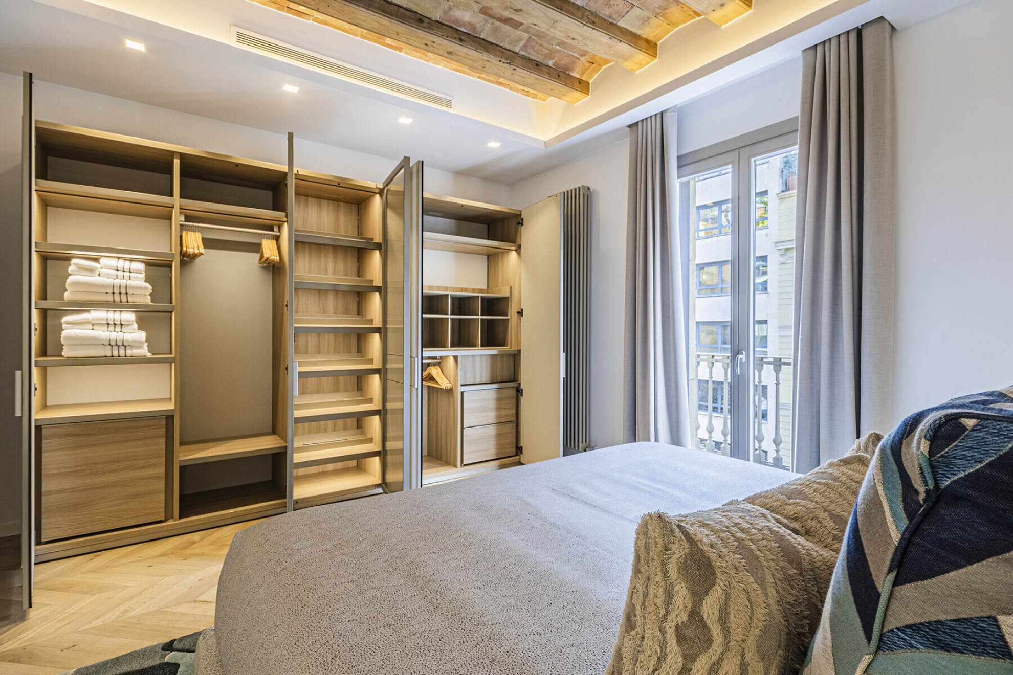  Extraordinary apartment in the heart of the Eixample district - 物件實景