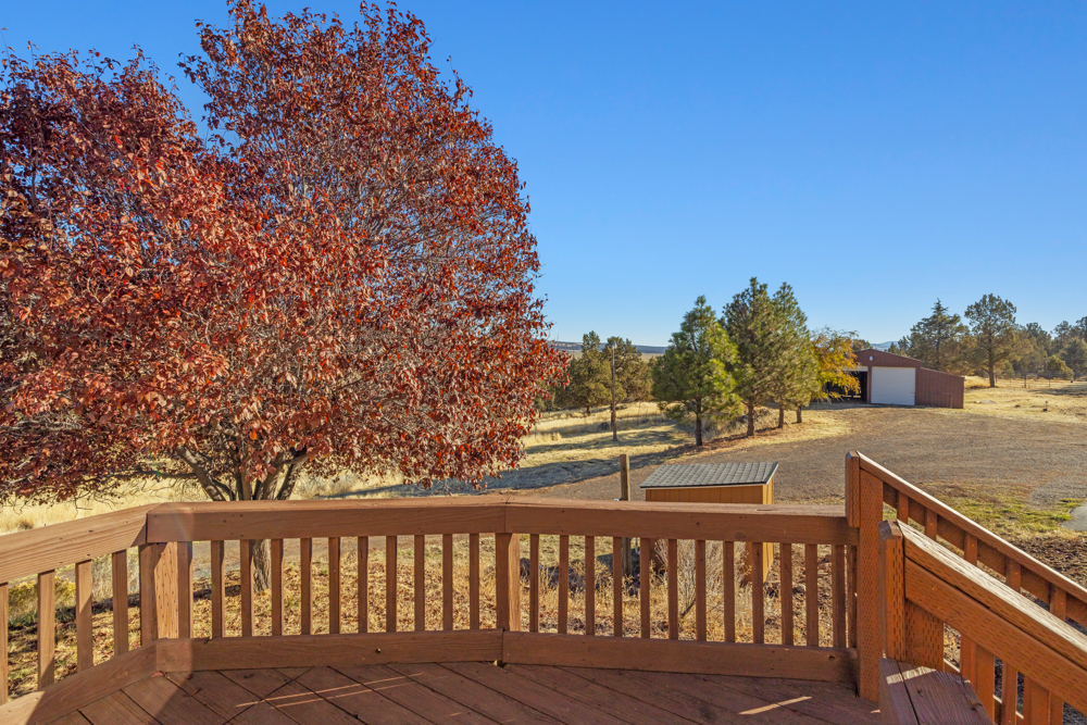 KLAMATH FALLS, Oregon, 97603, United States, 3 Bedrooms Bedrooms, ,2 BathroomsBathrooms,Residential,For Sale,1984310