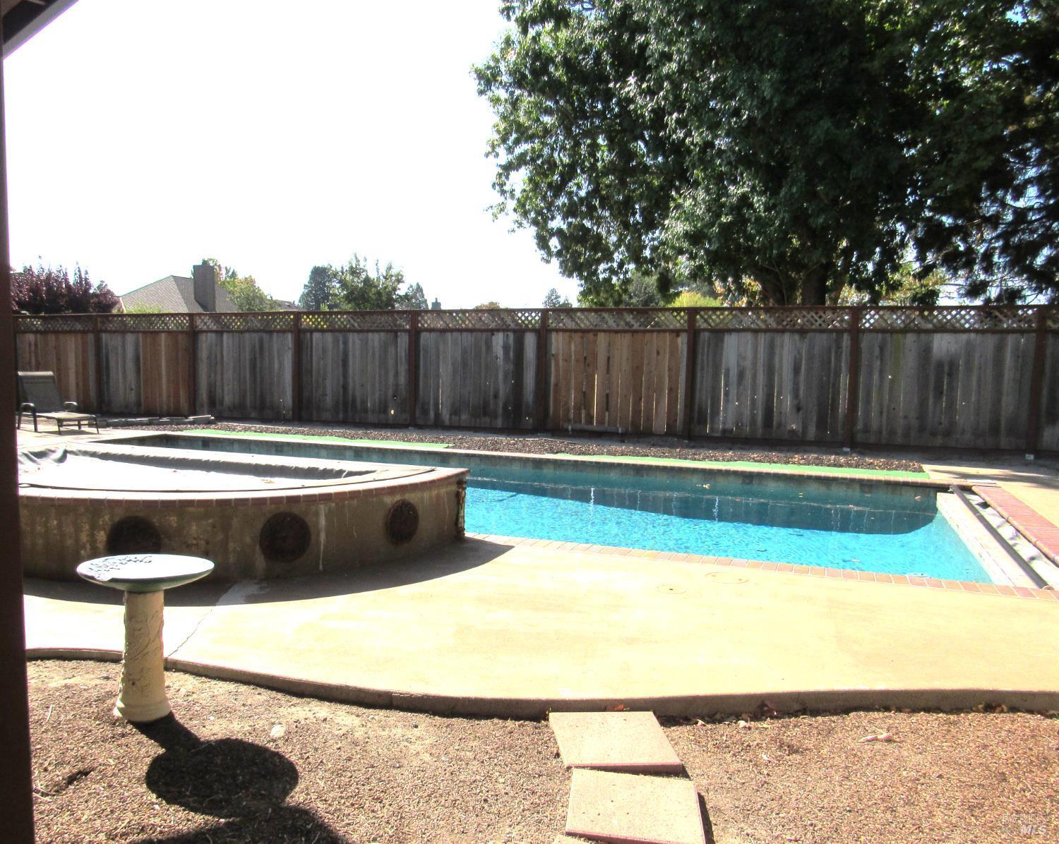 Sonoma, California, 95476, United States, 4 Bedrooms Bedrooms, ,2 BathroomsBathrooms,Residential,For Sale,1975359