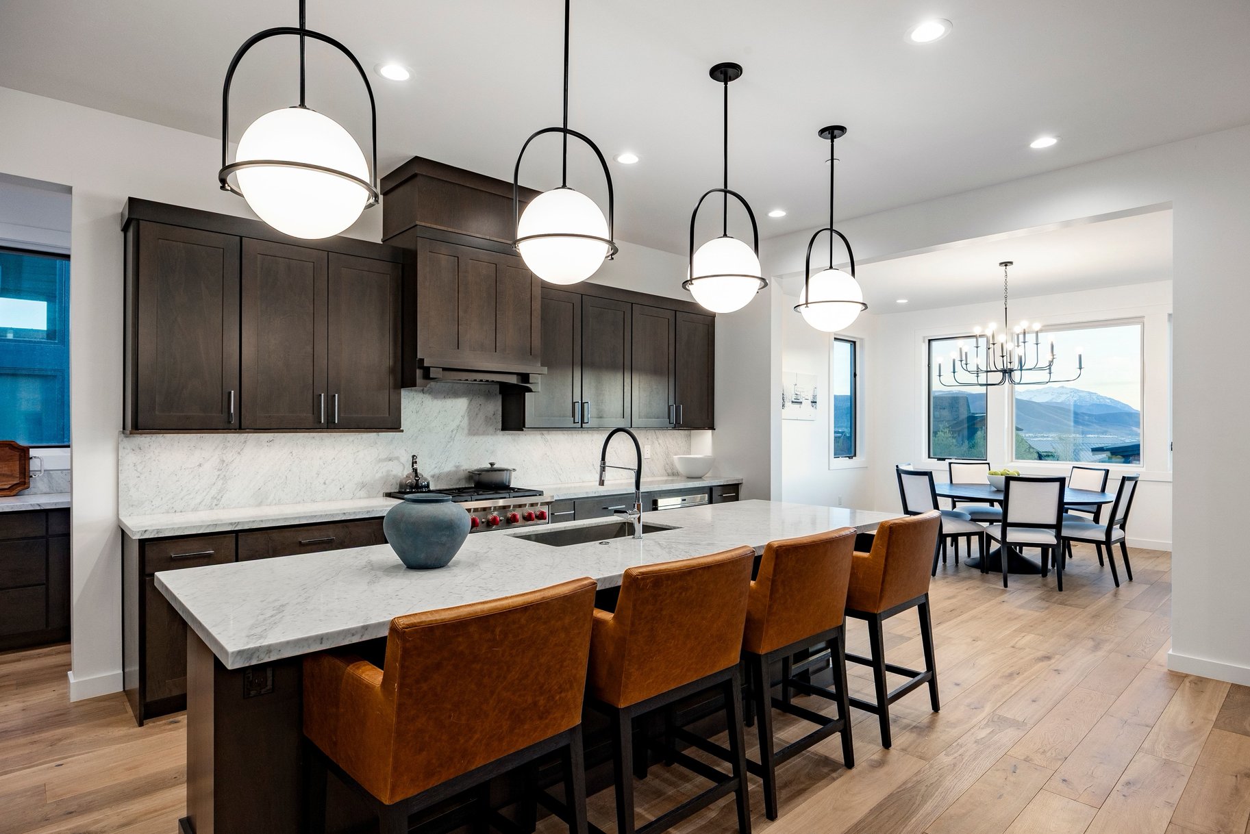  Modern Red Ledges home with Full Golf Membership Available - Fully Furnished - 物件實景