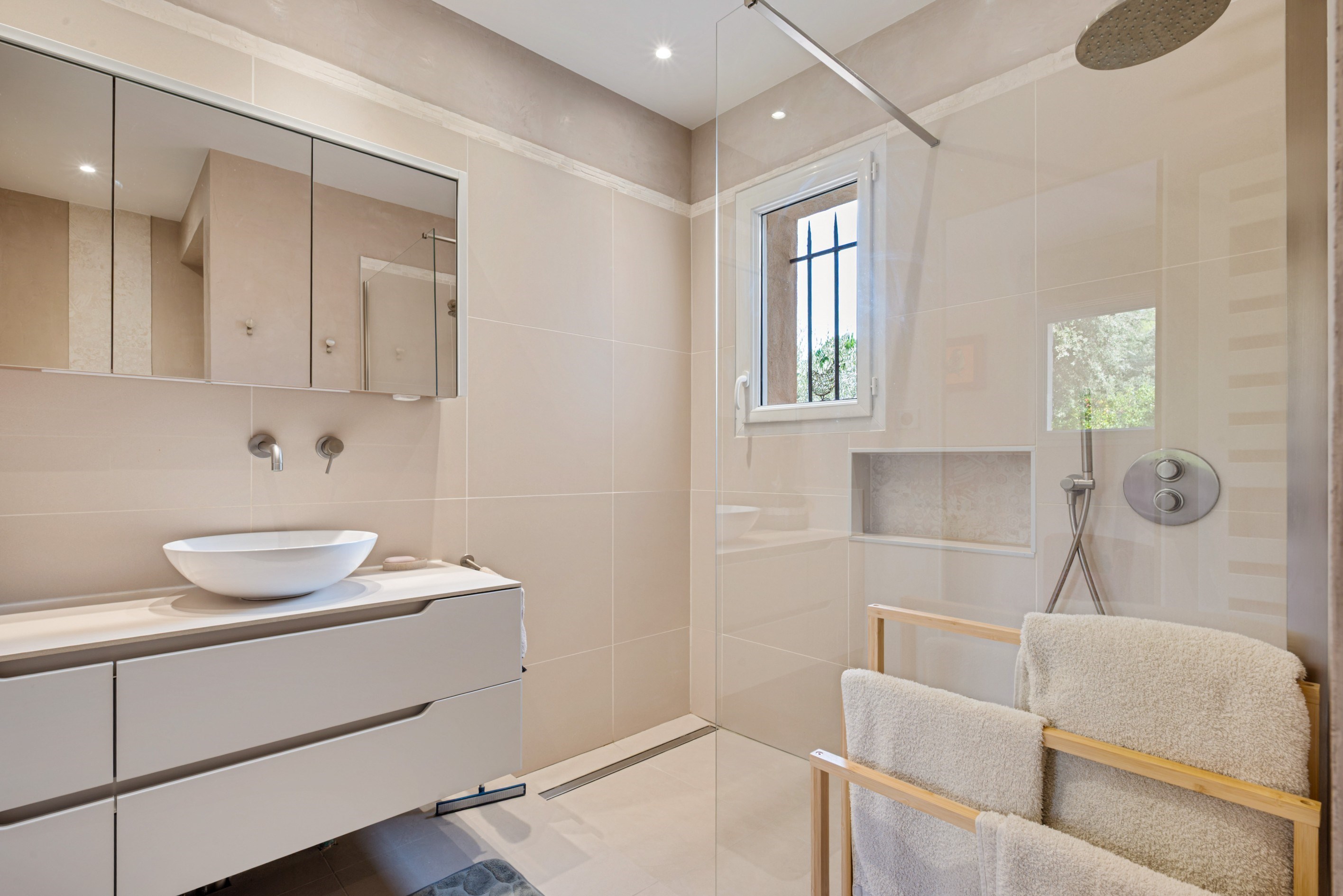  Modern Provençal house with an exceptional view of Sainte-Victoire - 物件實景