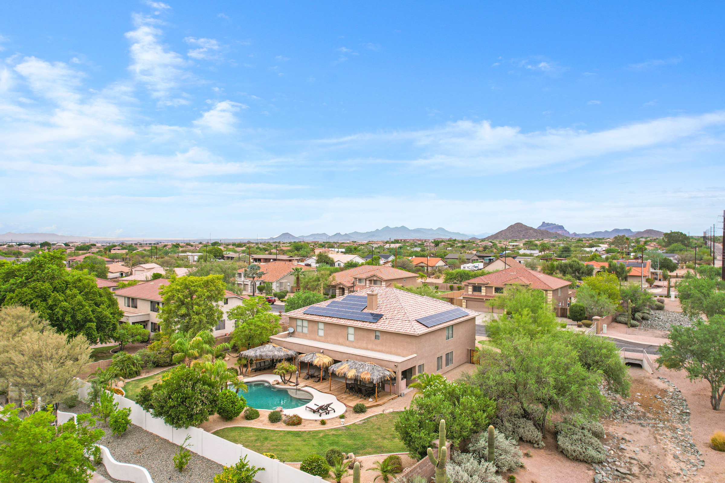 Mesa, Arizona, 85207, United States, 5 Bedrooms Bedrooms, ,4 BathroomsBathrooms,Residential,For Sale,1976858