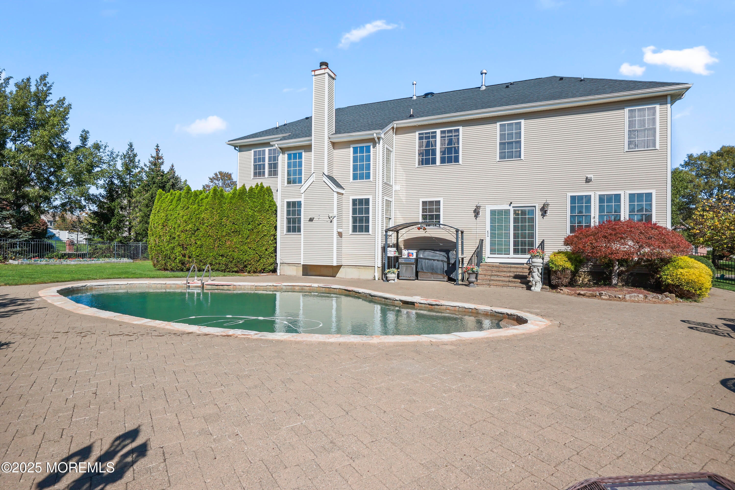 Freehold, New Jersey, 07728, United States, 5 Bedrooms Bedrooms, ,4 BathroomsBathrooms,Residential,For Sale,1983121