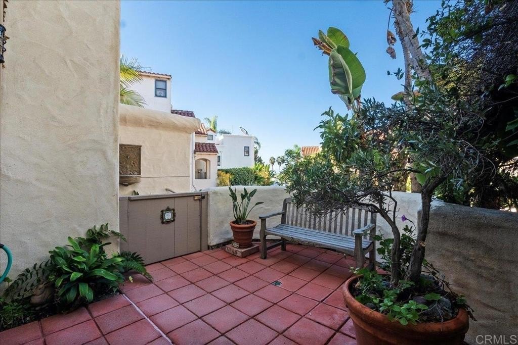 La Jolla, California, 92037, United States, 3 Bedrooms Bedrooms, ,3 BathroomsBathrooms,Residential,For Sale,1997509