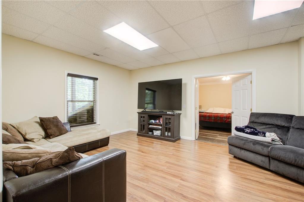 Dacula, Georgia, 30019, United States, 6 Bedrooms Bedrooms, ,4 BathroomsBathrooms,Residential,For Sale,1951154