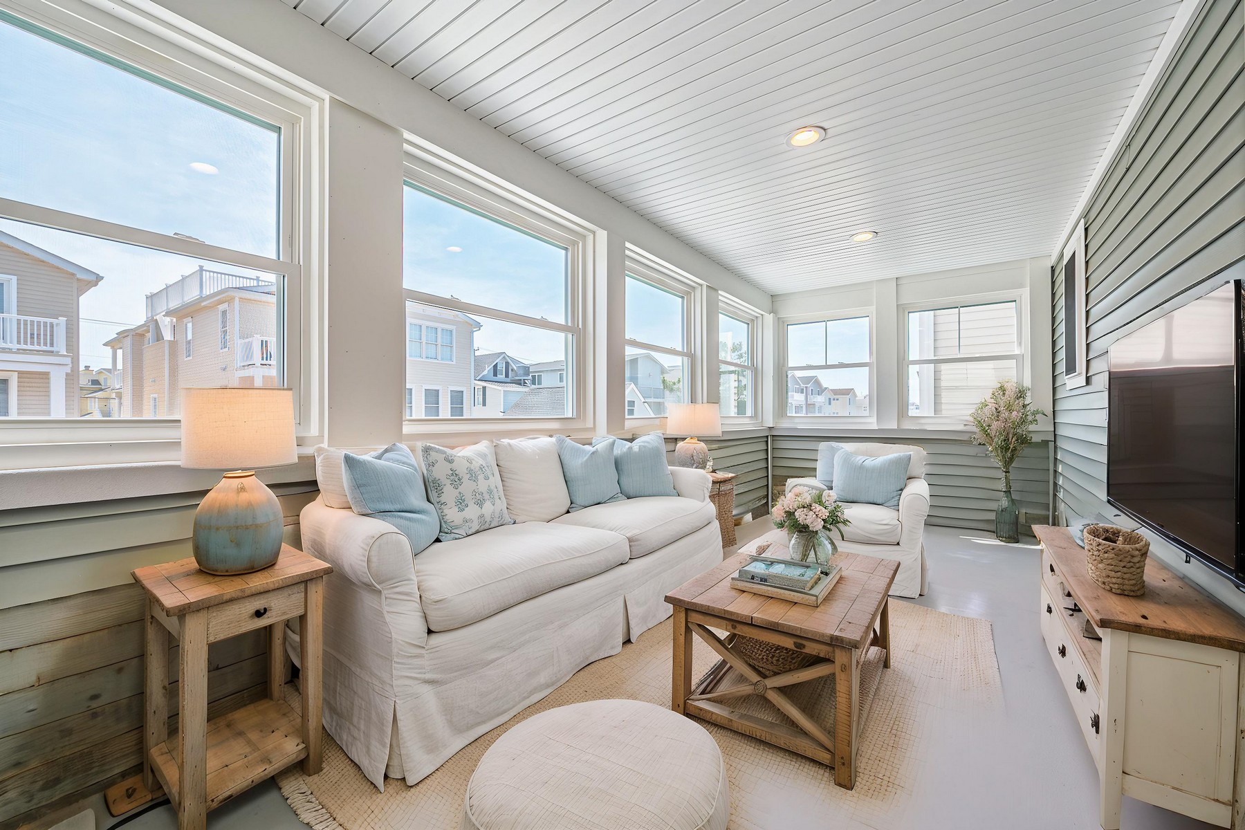  5512 Asbury Avenue - 物件實景