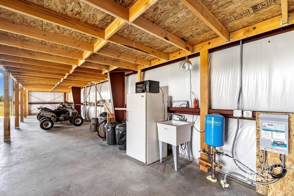 Donnelly, Idaho, 83615, United States, ,Residential,For Sale,1772260