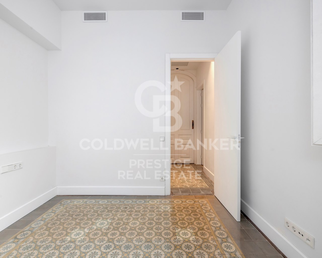 Barcelona, Barcelona, Eixample, La Dreta de l'Eix, Barcelona, Catalonia, ES, 2 Bedrooms Bedrooms, ,2 BathroomsBathrooms,Residential,For Sale,Barcelona, Barcelona, Eixample, La Dreta de l'Eix,1448983