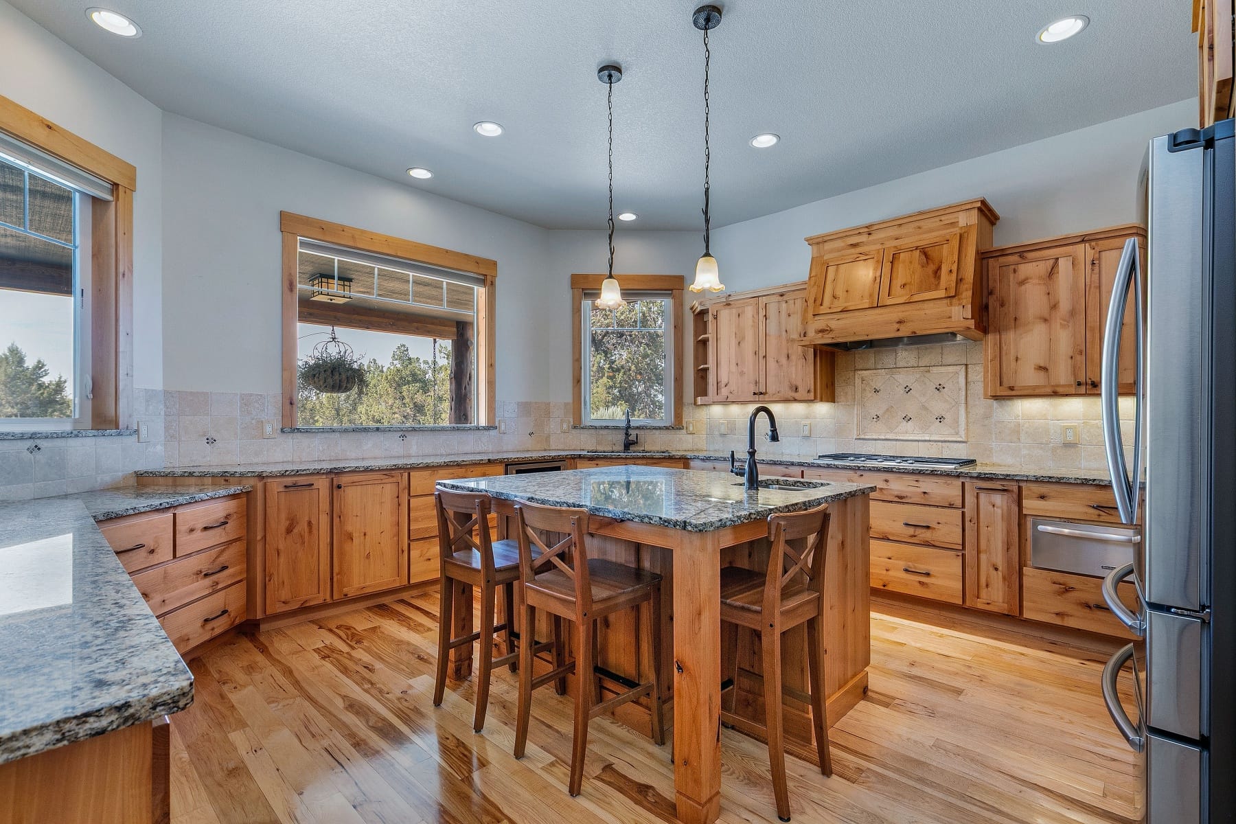  6501 SW Joshua Court Powell Butte, OR 97753 - 物件實景