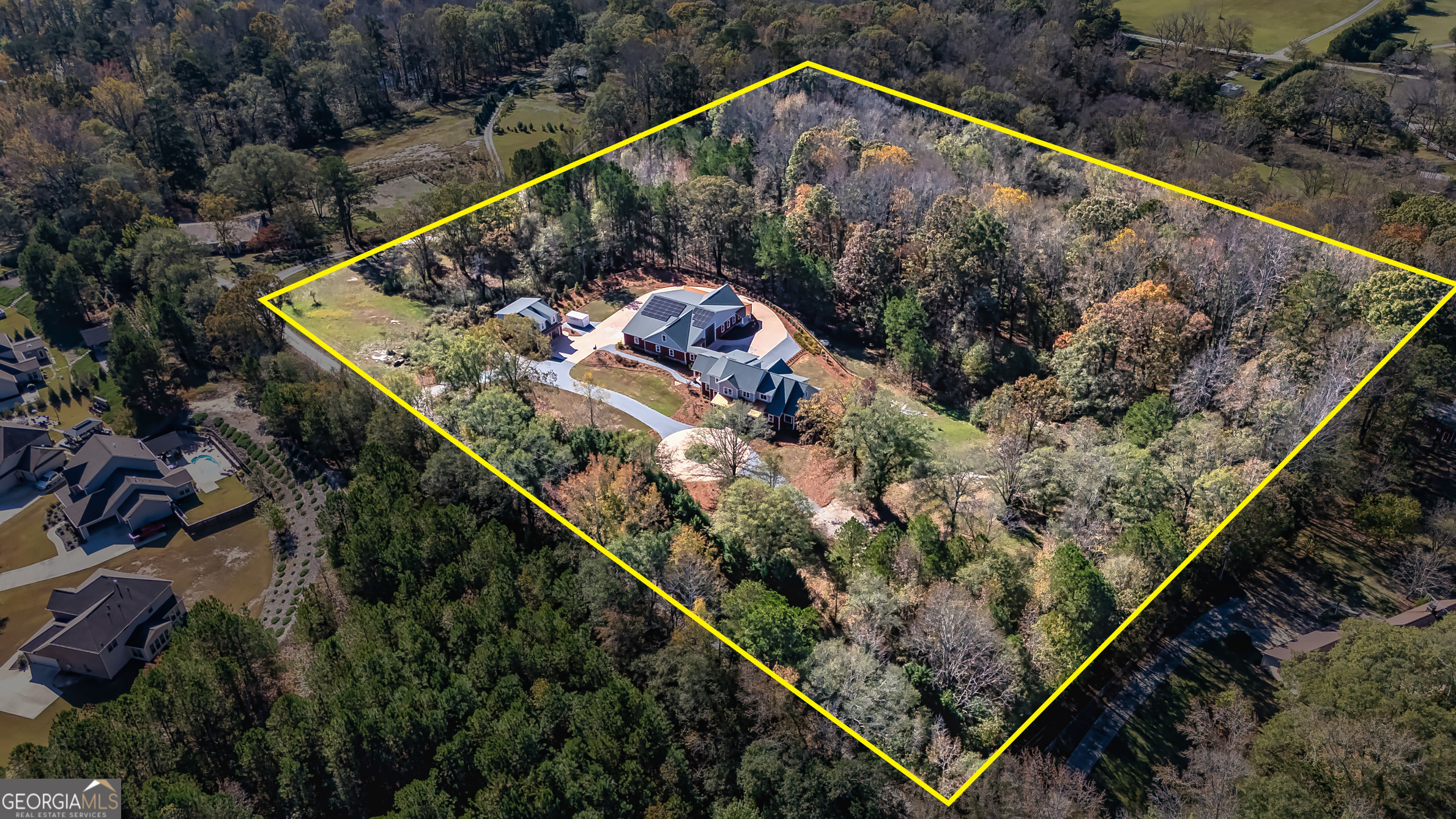 Tyrone, Georgia, 30290, United States, 4 Bedrooms Bedrooms, ,6 BathroomsBathrooms,Residential,For Sale,1897215