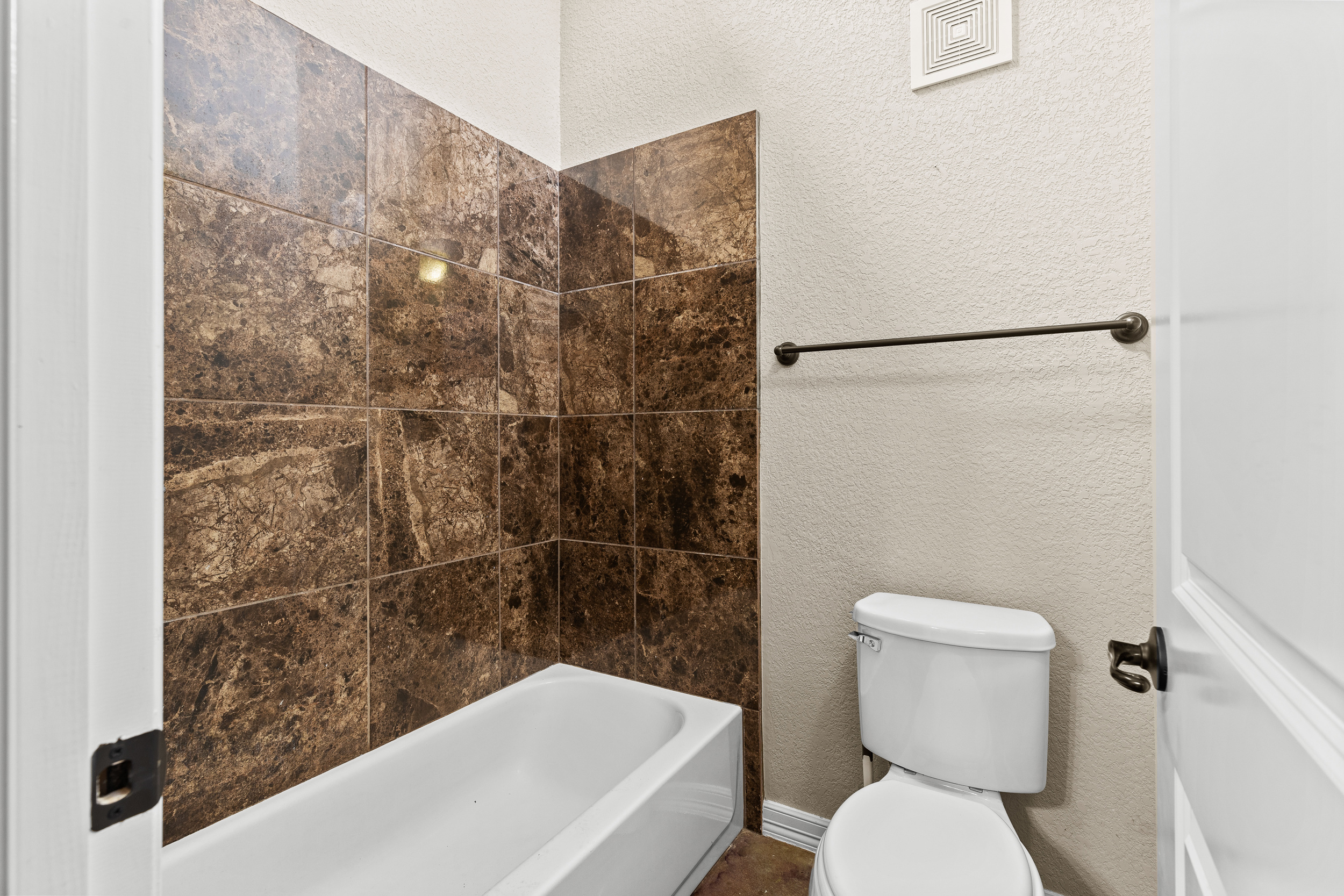 La Vernia, Texas, 78121, United States, 3 Bedrooms Bedrooms, ,Residential,For Sale,1943092