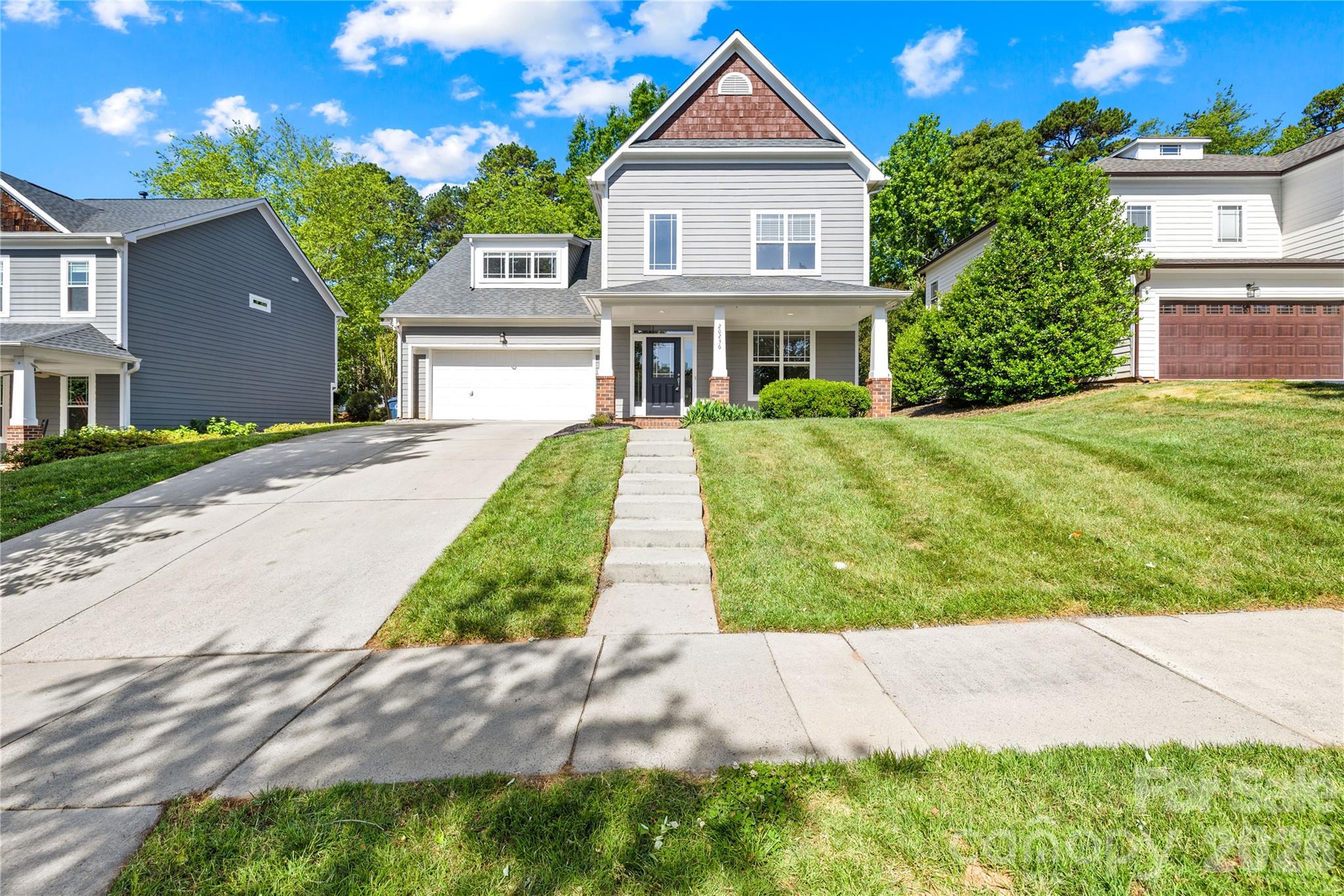 Cornelius, North Carolina, 28031, United States, 4 Bedrooms Bedrooms, ,4 BathroomsBathrooms,Residential,For Sale,2045190