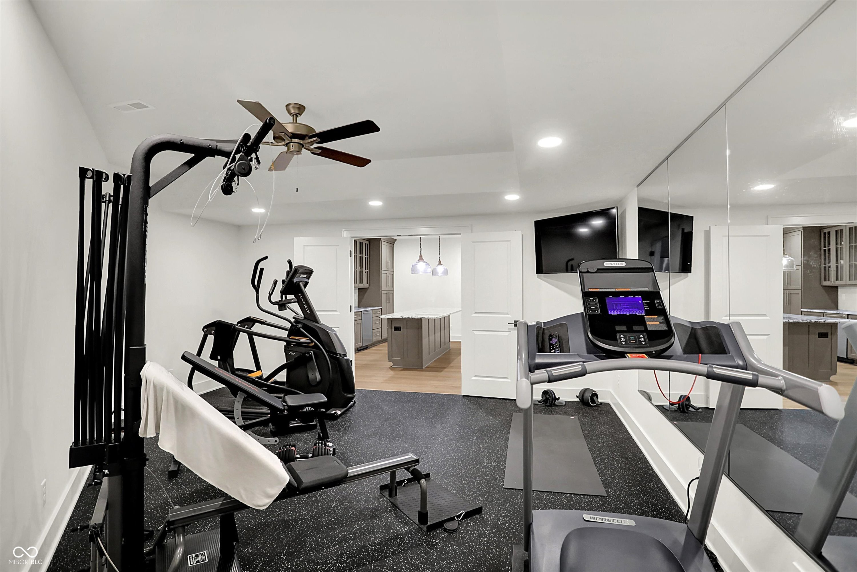 Bargersville, Indiana, 46106, United States, 5 Bedrooms Bedrooms, ,6 BathroomsBathrooms,Residential,For Sale,1983672