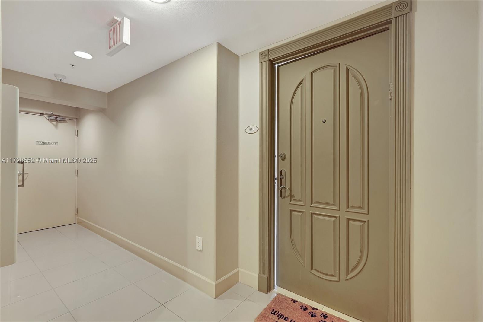 Aventura, Florida, 33180, United States, 2 Bedrooms Bedrooms, ,3 BathroomsBathrooms,Residential,For Sale,1690354