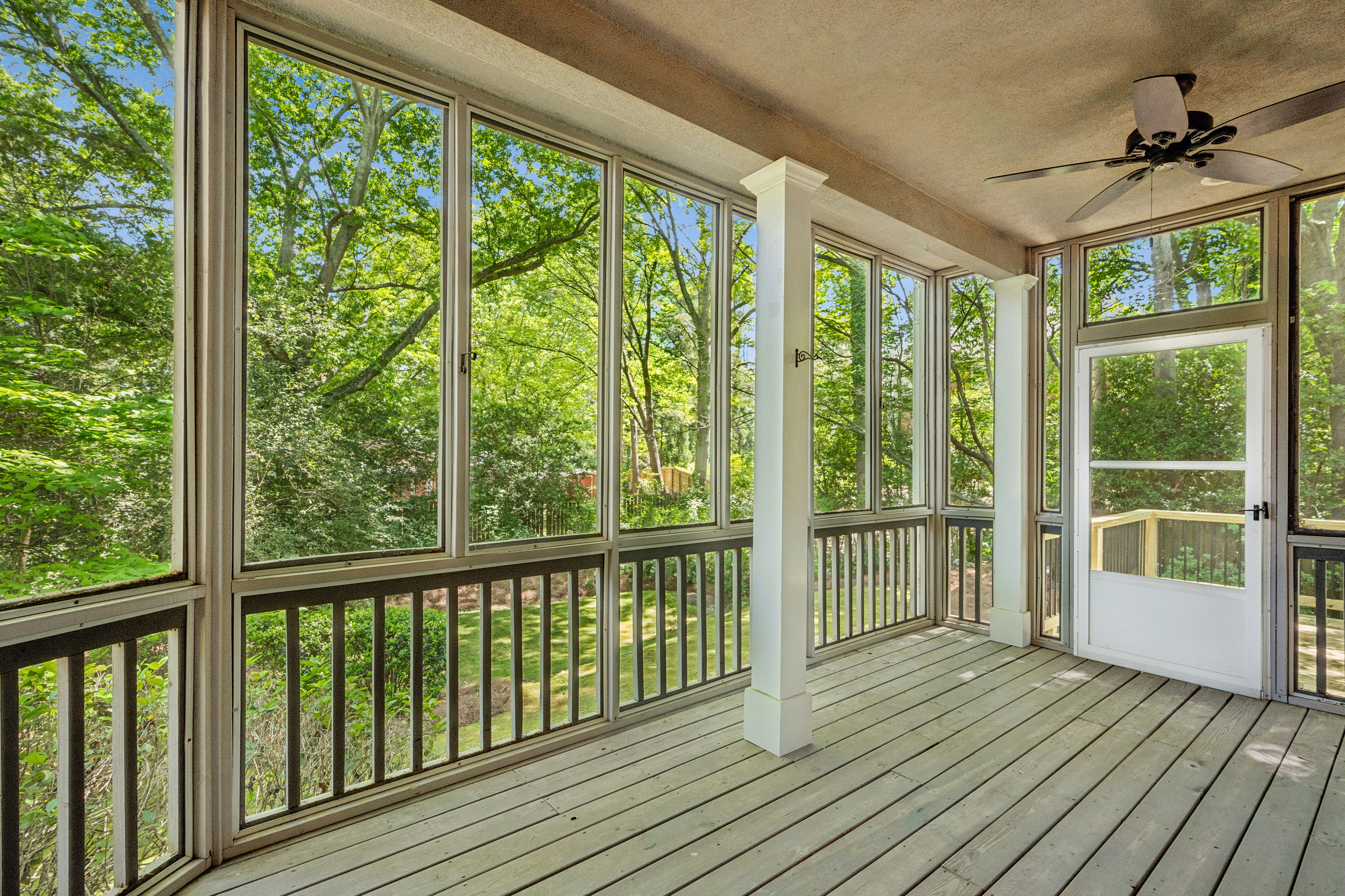  Fabulous Home in The Willows in Oakgrove - 物件實景